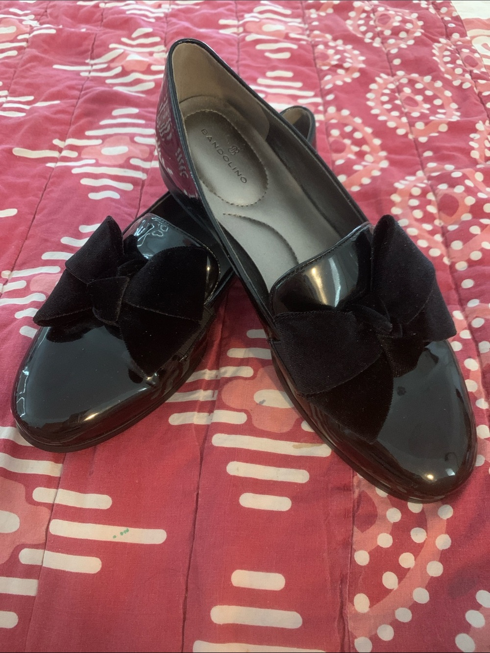 Bandolino Black Patent Loafers with Velvet Bow Accent